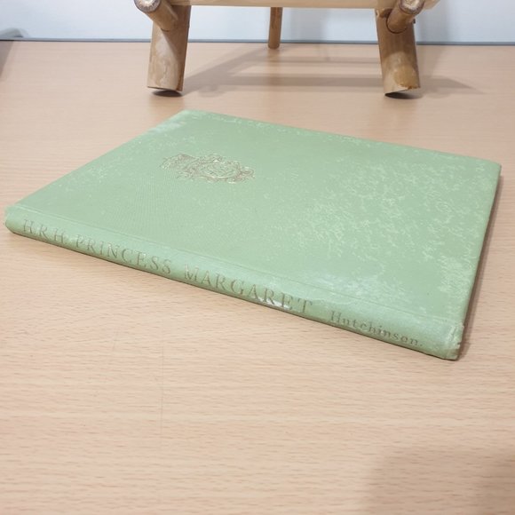 Princess Margaret The Youngest Sister Hardback Book by Godfrey Winn 1951 - Picture 10 of 11